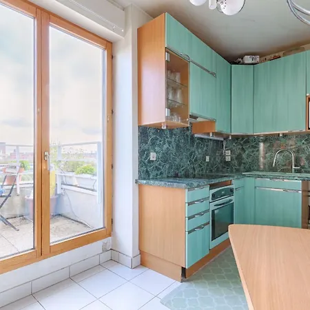 Trois Pièces Sur Parc De La Terrasse Et Vues Appartamento *